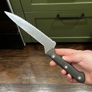 Wusthof Dreizack Solingen Germany Classic 7" In Serrated Knife 4122 18cm